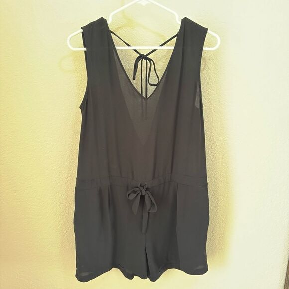 Zara Basic Black Sleeveless Tie-Back Romper - Size M - Picture 3 of 11